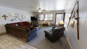 Ski View 06 - Ski View 04 Columbine - On Main Street - WiFi - Cable - Fireplace - Trailer Parking In Back - Patio with Gas Gril